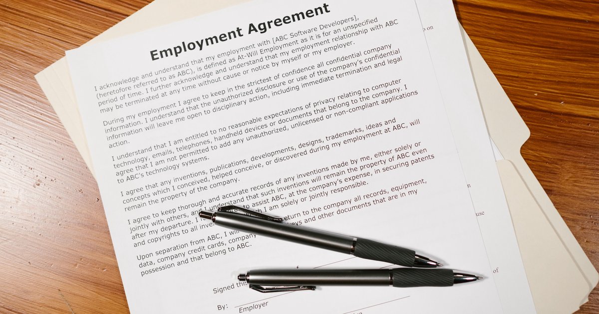 Arbeitszeugnis schreiben: Anleitung für Arbeitgeber